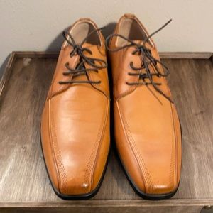 Franco Vanucci dress shoes